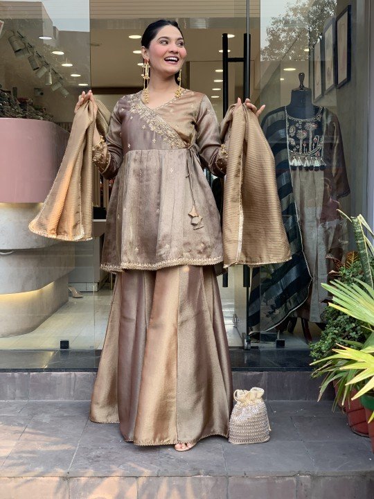 Premium celebrity viral dress