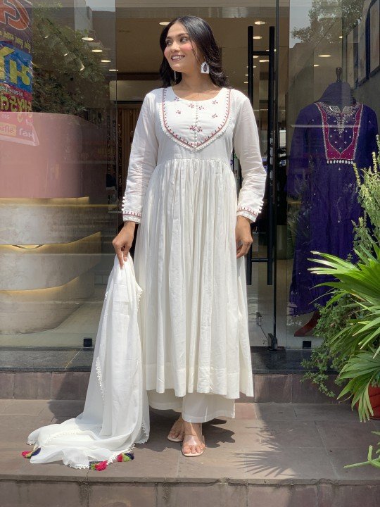 Summer full moon dress