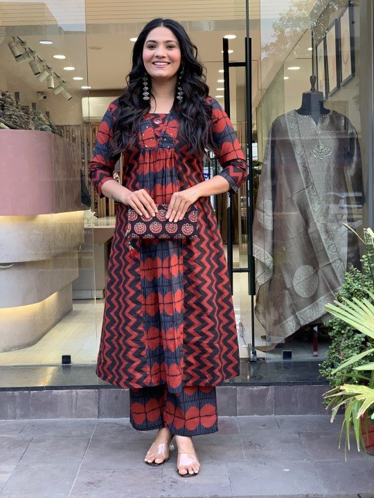 Best zigzag combination dress